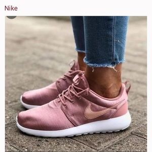 Nike Roshe One Pink Satin White Shoes size 8